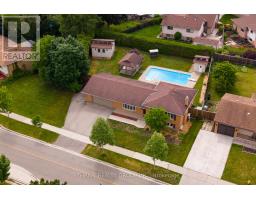 720 GRENFELL DRIVE - 2