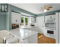 720 GRENFELL DRIVE - 22