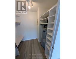 306 - 135 BASE LINE ROAD W - 19