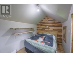 152 ELM STREET - 17