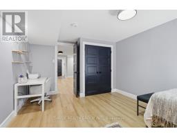 21 MCGILL PLACE - 24