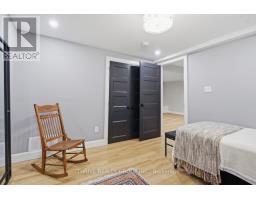 21 MCGILL PLACE - 29