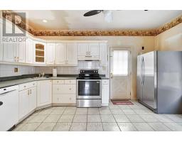 1033 TRAFALGAR STREET - 13