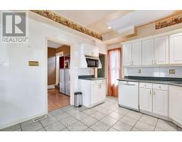 1033 TRAFALGAR STREET - 16