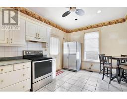 1033 TRAFALGAR STREET - 19