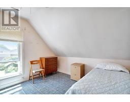 1033 TRAFALGAR STREET - 26