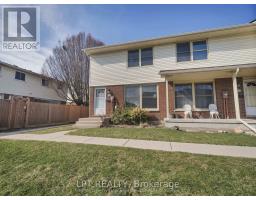 100 - 51 SHOLTO DRIVE - 2