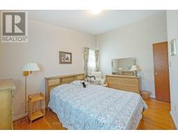 1568 NAIRN AVENUE - 13