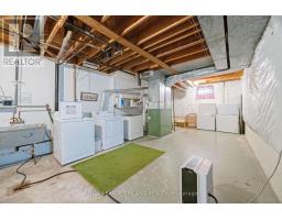 1568 NAIRN AVENUE - 17