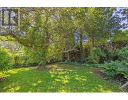 1568 NAIRN AVENUE - 23