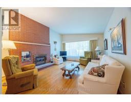 1568 NAIRN AVENUE - 7