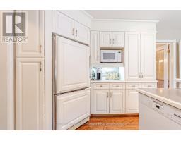 64 LELAND PLACE - 19