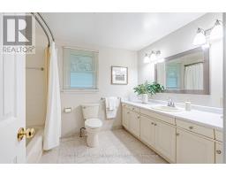 64 LELAND PLACE - 31