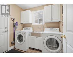 1694 GREEN GABLES ROAD - 19