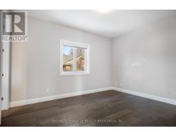 16 - 433 HYDE PARK ROAD - 23
