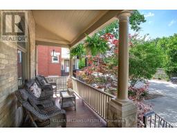 73 BEACONSFIELD AVENUE - 4