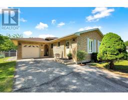 1 PONDEROSA CRESCENT - 1