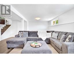 1 PONDEROSA CRESCENT - 31