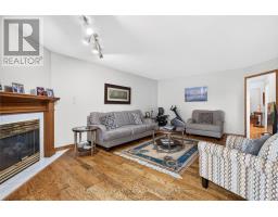 1 SPORTS FIELD CRESCENT - 29