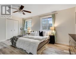 15 MOHICAN DRIVE - 19