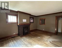 15 ST ANNE S PLACE - 3