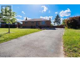 117 GOLDWICK CRESCENT - 1