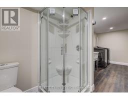 10 VINEDEN DRIVE - 36