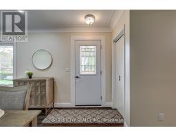 10 VINEDEN DRIVE - 4