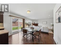 126 RADCLIFFE CRESCENT - 18