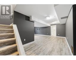 126 RADCLIFFE CRESCENT - 30