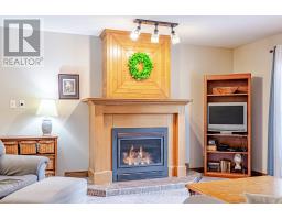 89 PARKVIEW DRIVE - 19