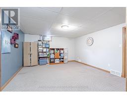 89 PARKVIEW DRIVE - 33