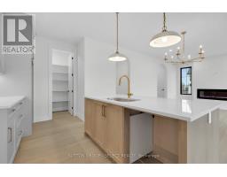 8 PURPLE BEECH STREET - 7
