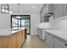 8 PURPLE BEECH STREET - 8