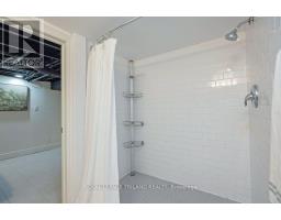 576 ST JAMES STREET - 41