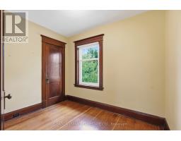 39 GERRARD STREET - 24