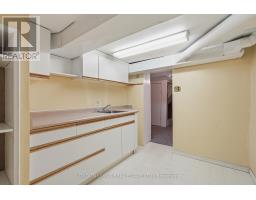 39 GERRARD STREET - 30