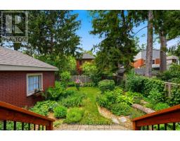 39 GERRARD STREET - 37