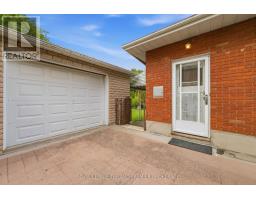 190 GLADMAN AVENUE - 26