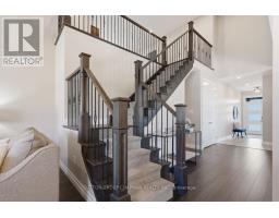 190 - 1061 EAGLETRACE DRIVE - 31