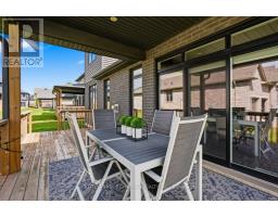 190 - 1061 EAGLETRACE DRIVE - 43