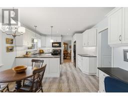 1080 VISCOUNT ROAD - 19