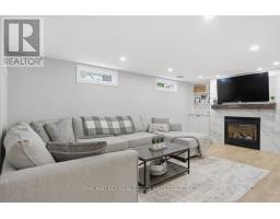 53 ALAYNE CRESCENT - 24