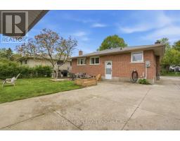 53 ALAYNE CRESCENT - 46