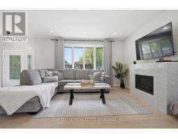 53 ALAYNE CRESCENT - 9