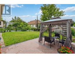 145 GLADSTONE AVENUE - 26