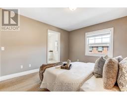 9 - 1850 BEAVERBROOK AVENUE - 10
