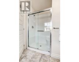 9 - 1850 BEAVERBROOK AVENUE - 11
