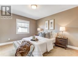 9 - 1850 BEAVERBROOK AVENUE - 17