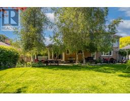 20 PARKVIEW DRIVE - 11